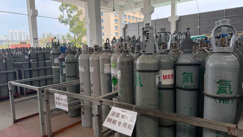 华尔街投行三季报狂飙突进:业绩炸裂背后的交易逻辑与风险底牌 股票财经 华尔街投行三季报狂飙突进:业绩炸裂背后的交易逻辑与风险底牌 股票财经