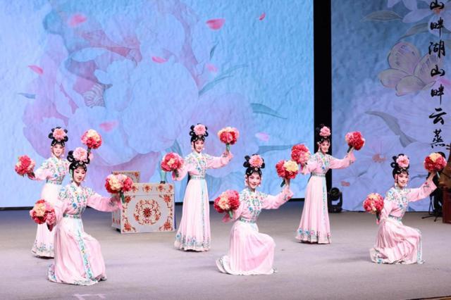  昆曲《牡丹亭》首图上演：百戏之祖的当代公共阅读空间活态传承 文化旅游